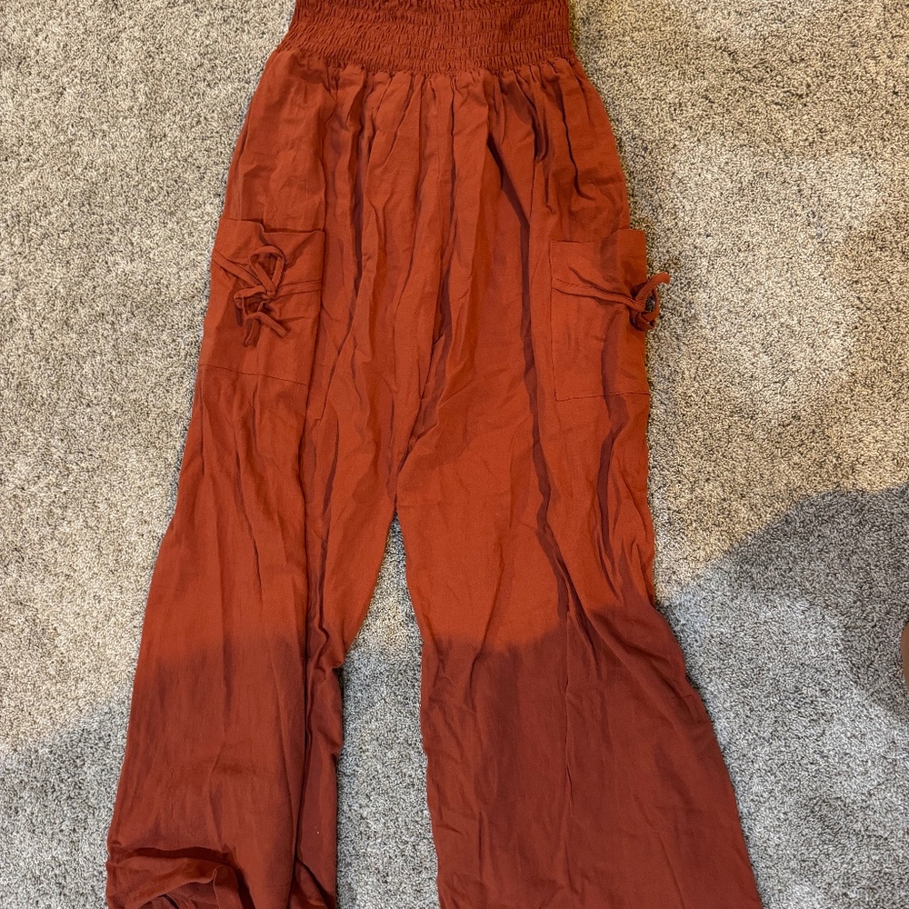 Lulu’s linen NWOT pants (actually adorable) size small or medium
